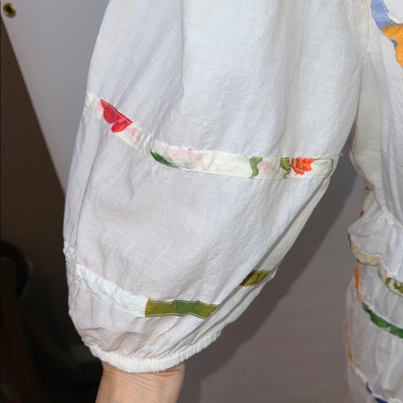 FARM Rio White Ruffled Dress with Colorful Trim, Large - Like New - Picture 5 of 13